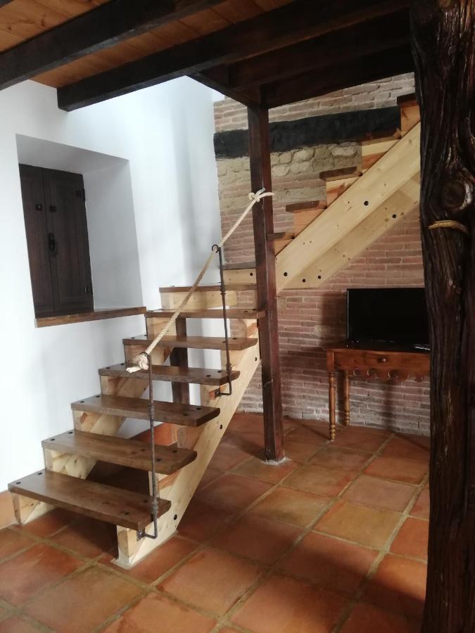 Casa Rural El Enebro 4 Estrellas Navamorcuende Exteriör bild
